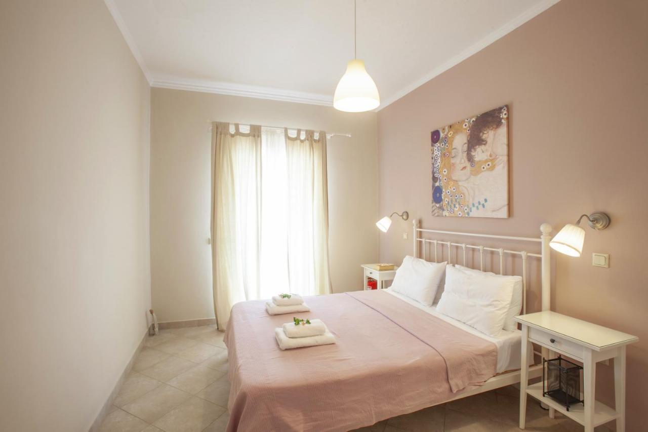 Kassiopi Seafront Elegant Apartments Esterno foto