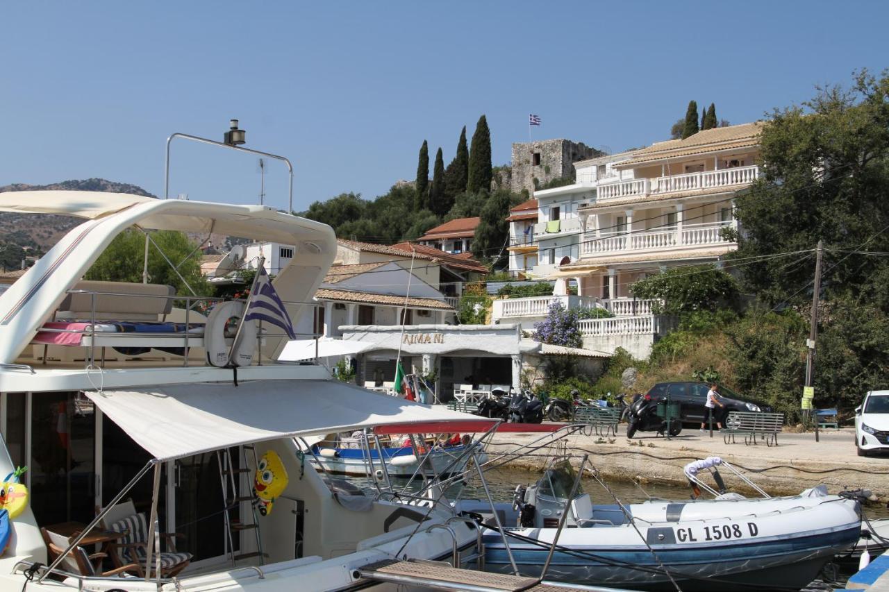 Kassiopi Seafront Elegant Apartments Esterno foto